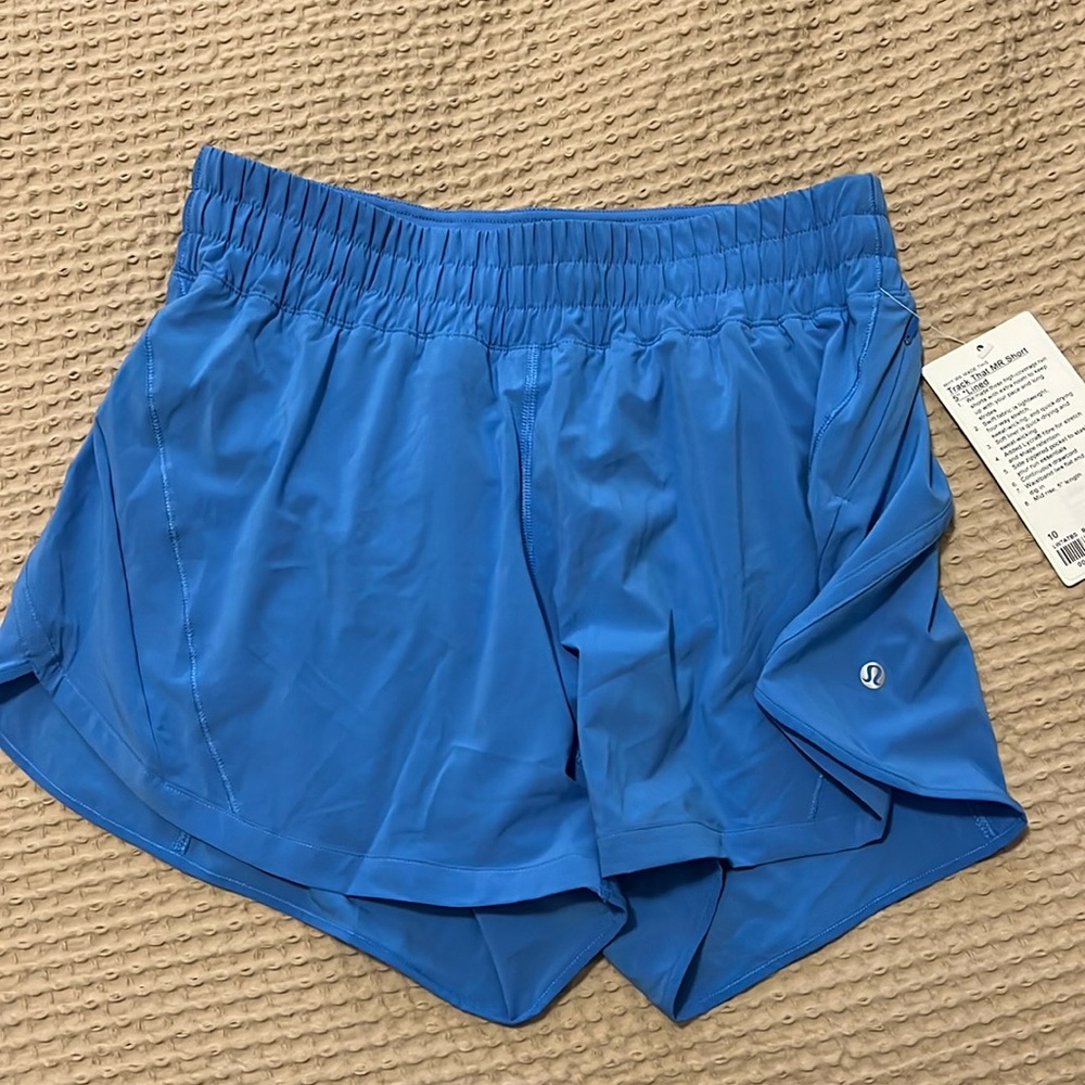 Lululemon Shorts NWT